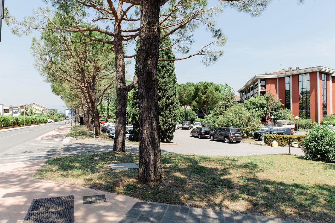 Appartamento Afrodite Desenzano del Garda Eksteriør bilde